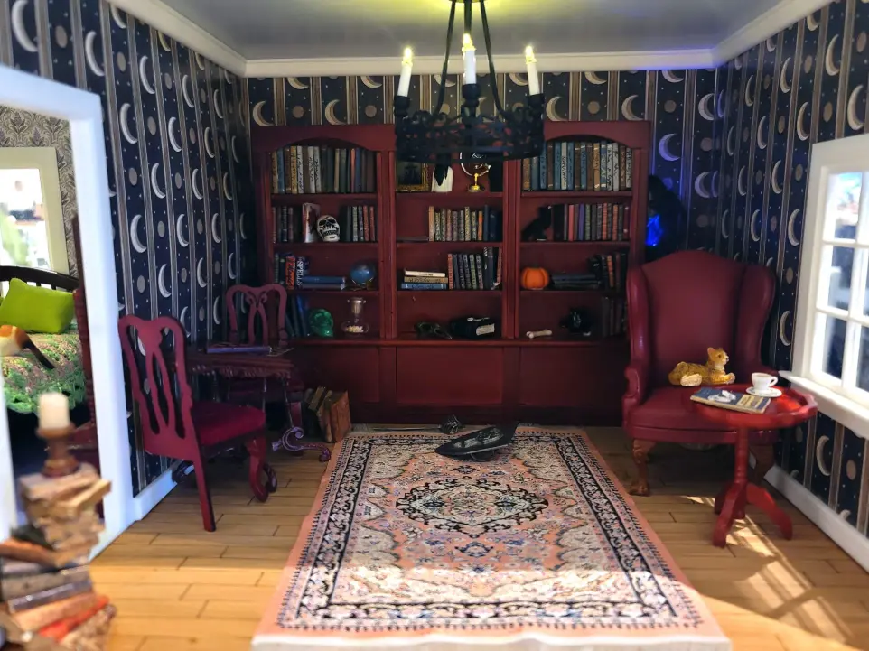 Miniature room scene with varied finishes and accessories